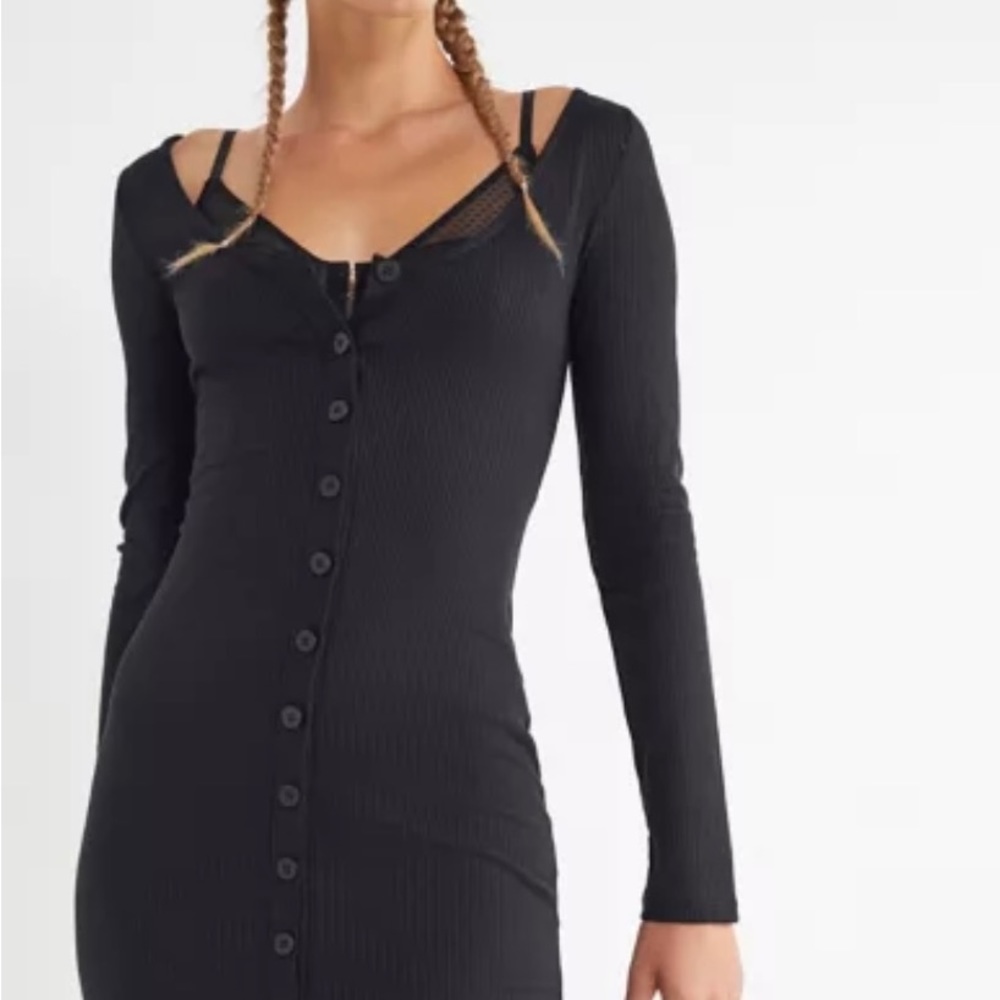 Perfect for Fall 🍁 | Urban Outfitters Hallie Ribbed Cardigan Midi Dress